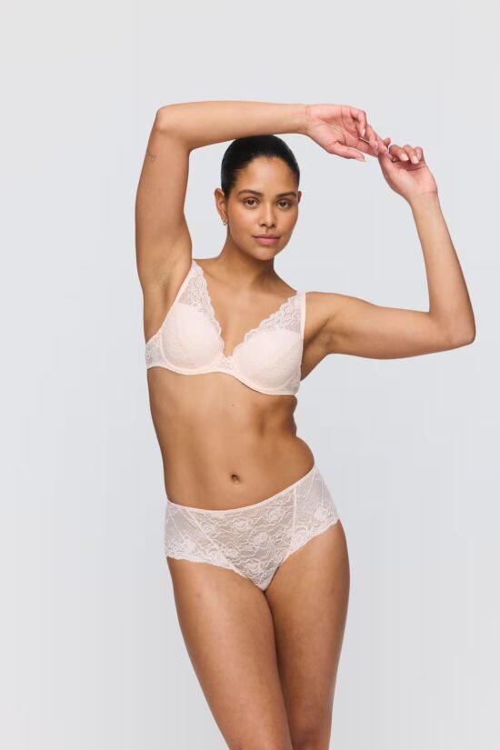Cyrile Padded Plunge Bra - Image 5
